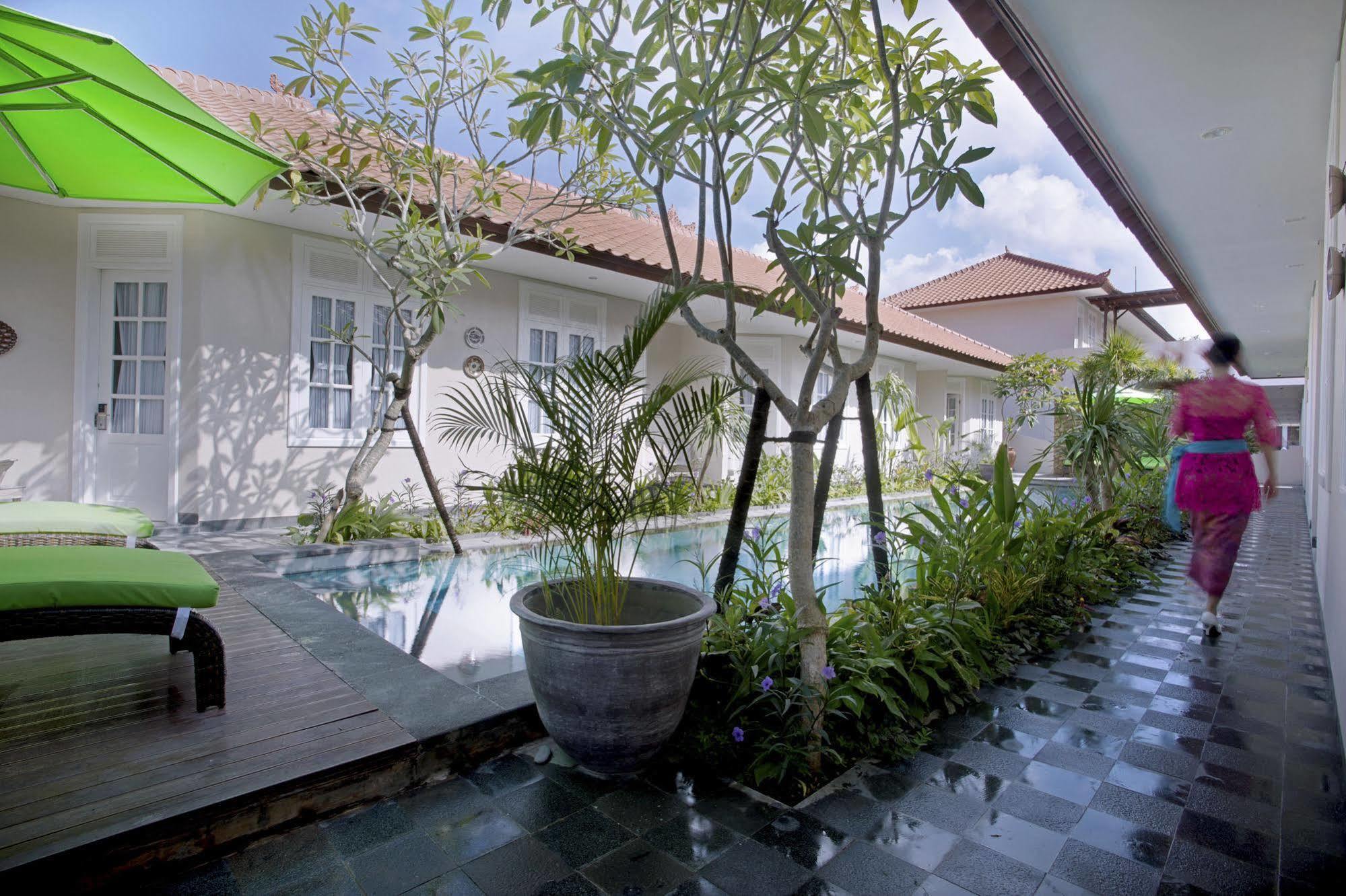 Maison At C Boutique Hotel & Spa Seminyak Esterno foto