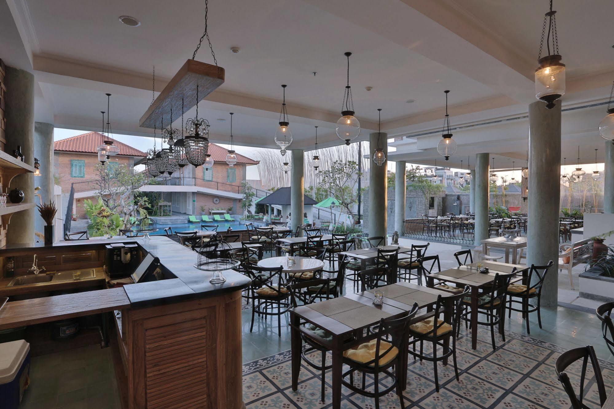 Maison At C Boutique Hotel & Spa Seminyak Esterno foto